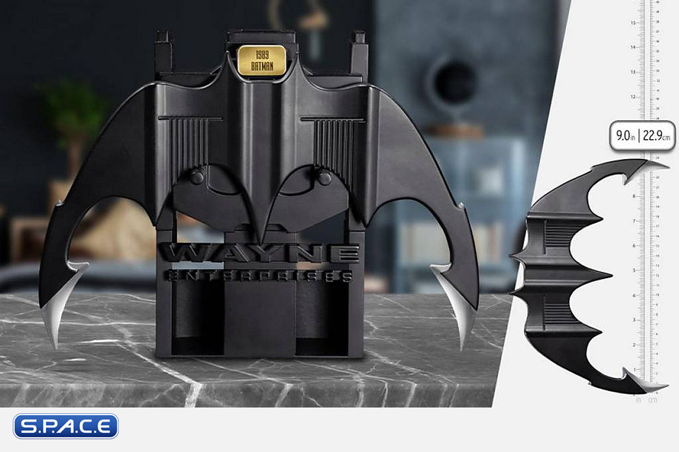 1:1 Scale Batarang Life-Size Replica (Batman)