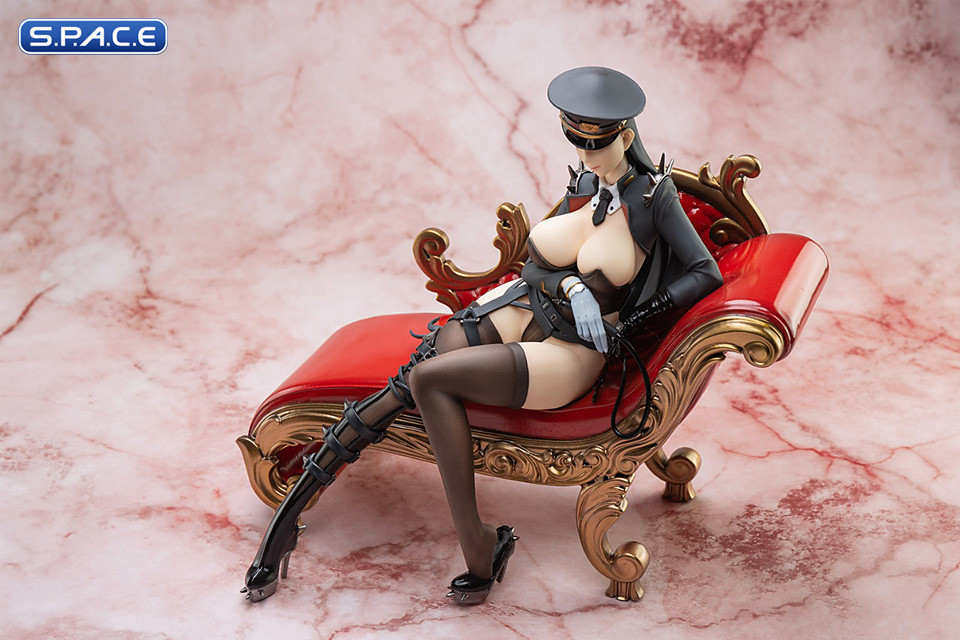 1/7 Scale Officer Vio Statue (black)