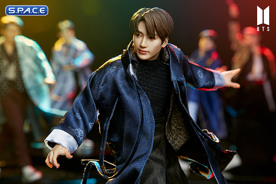 Jungkook BTS Idol Collection Deluxe Statue (BTS)