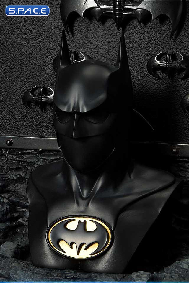 1/3 Scale Batman Gadget Wall Museum Masterline Statue (Batman Forever)