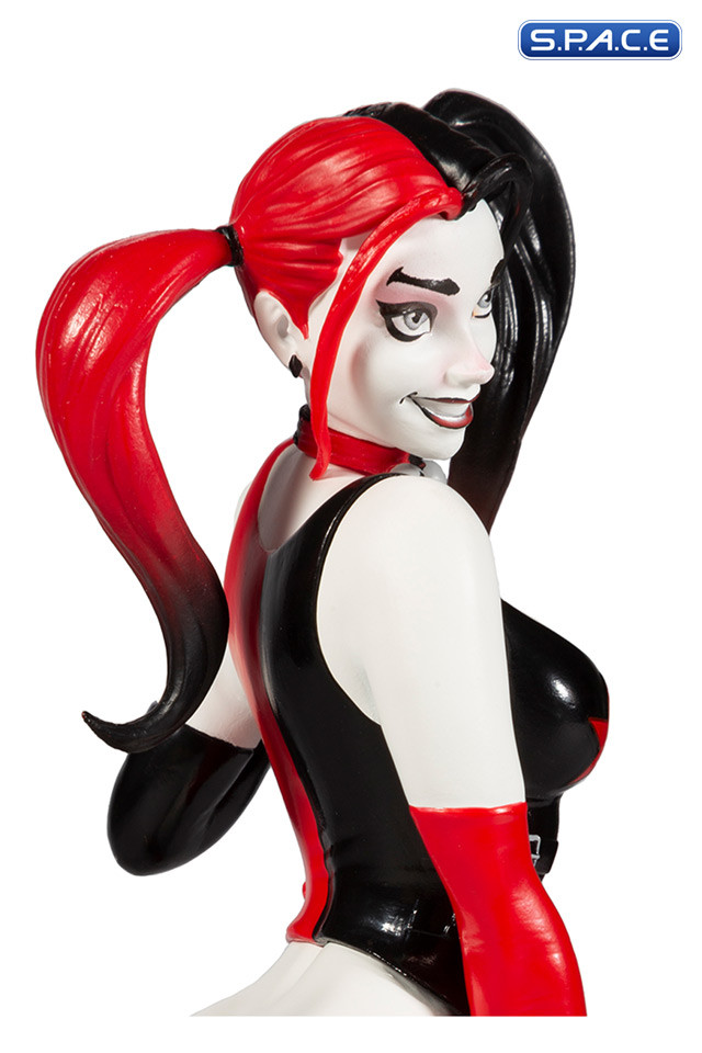 Harley Quinn red, white & black Statue by Scott Campbell (DC Comics)
