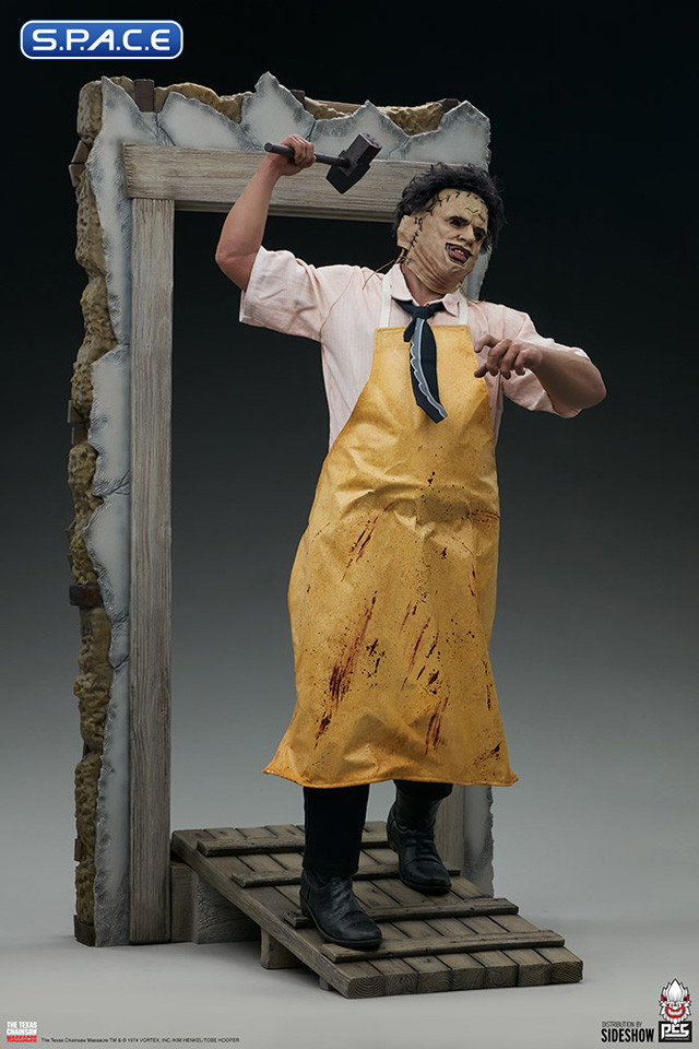 1/3 Scale Leatherface �The Butcher� Statue (Texas Chainsaw Massacre)