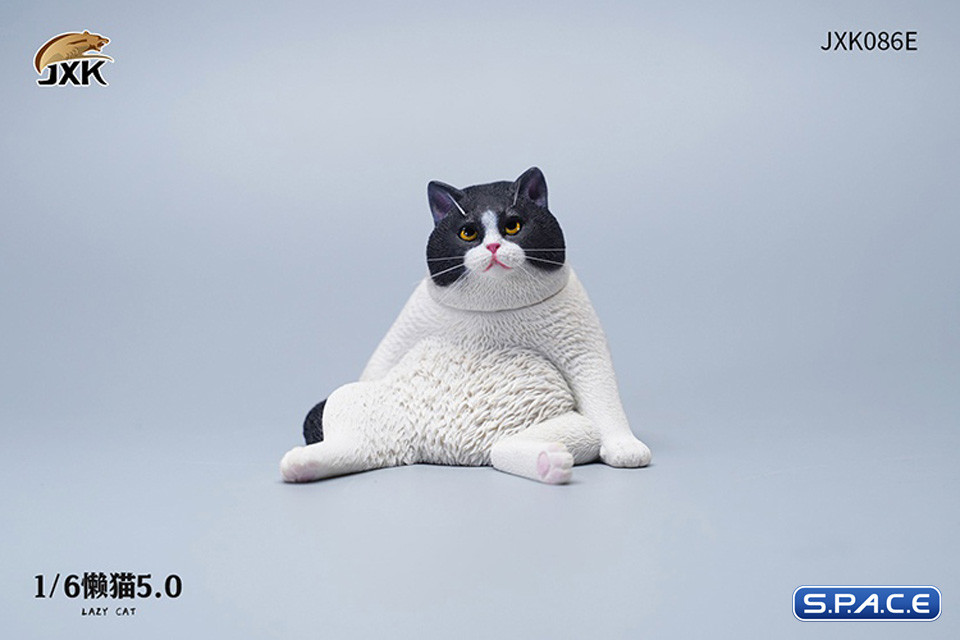1/6 Scale sitting Cat (black)