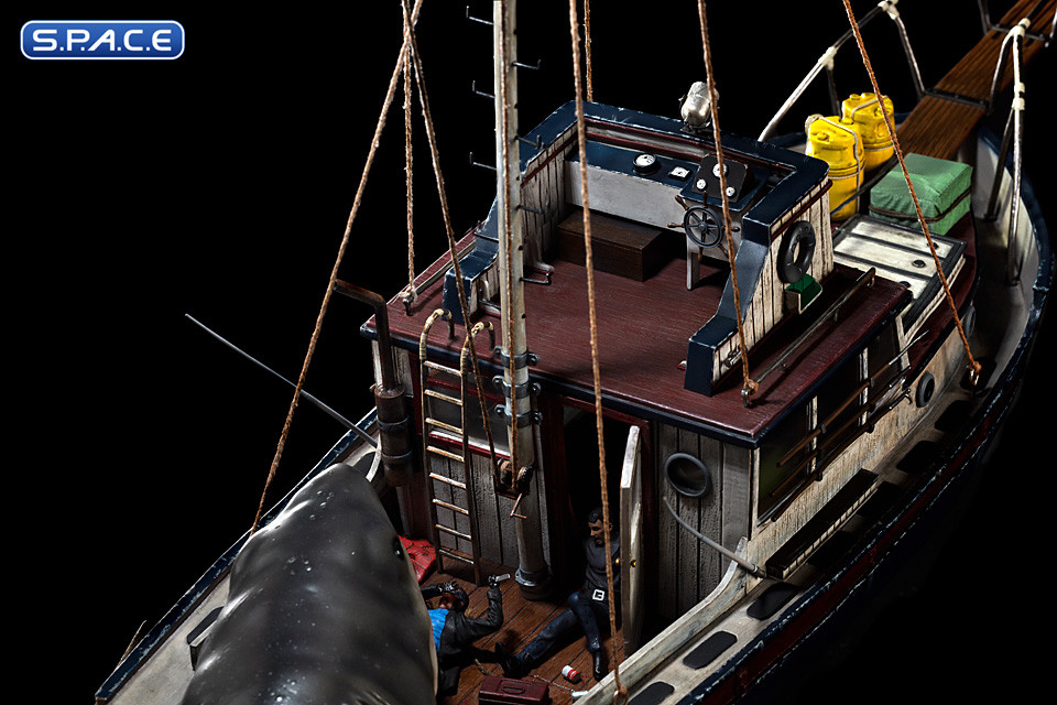 1/20 Scale Jaws Attack Demi Art Scale Statue (Jaws)