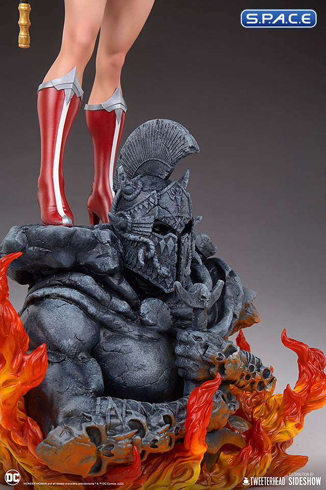 Wonder Woman Maquette (DC Comics)