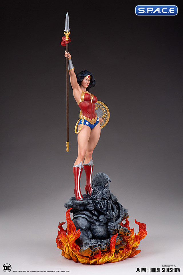 Wonder Woman Maquette (DC Comics)