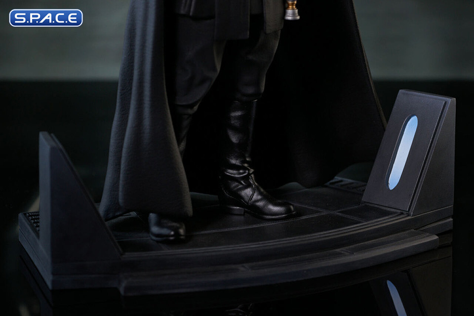 Luke Skywalker & Grogu Premier Collection Statue (The Mandalorian)