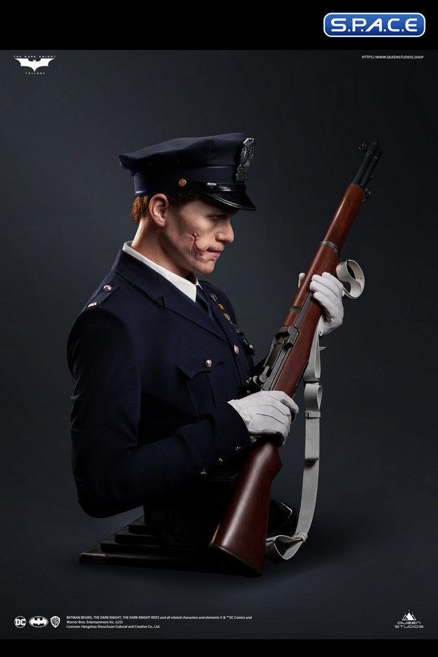 1:1 The Joker Police Uniform Life-Size Bust (Batman - The Dark Knight)