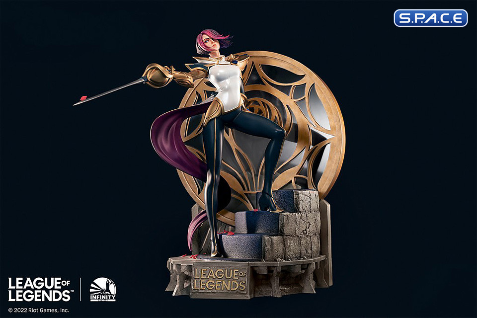 The Grand Duelist Fiora Laurent Statue (League of Legends)