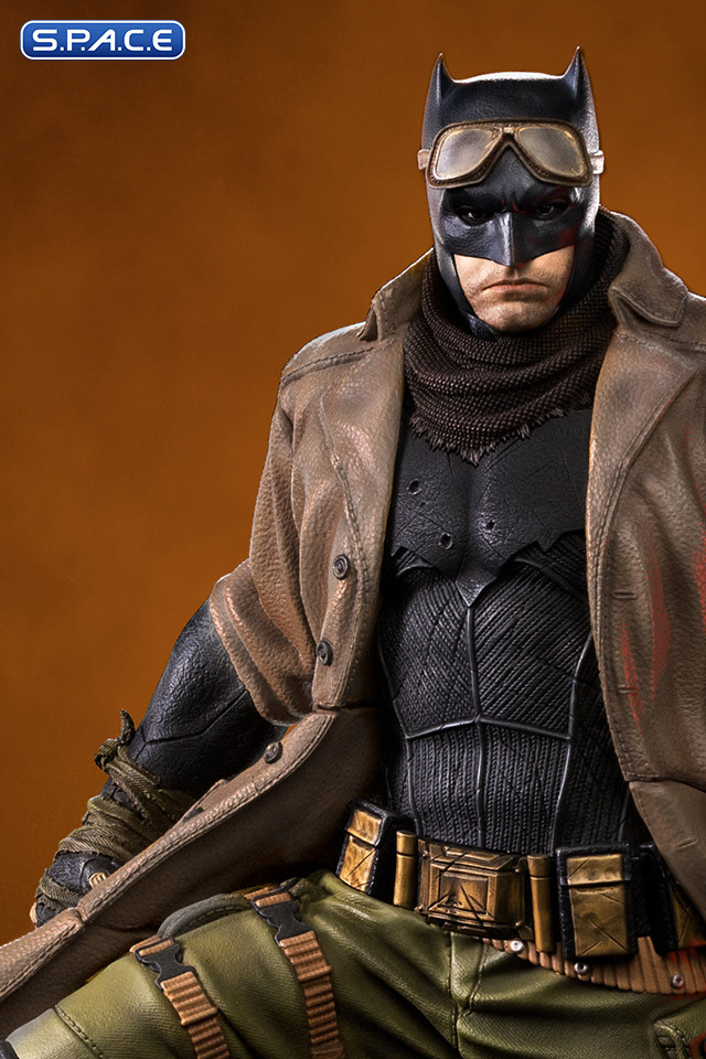 1/4 Scale Knightmare Batman Legacy Replica Statue (Zack Snyders Justice League)