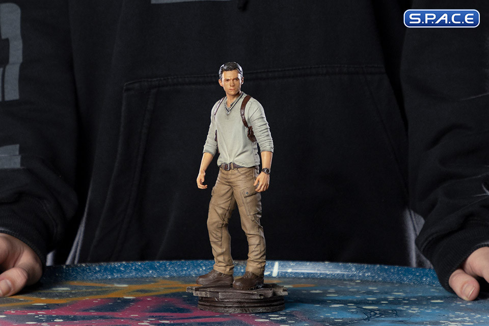 1/10 Scale Nathan Drake Art Scale Statue (Uncharted)