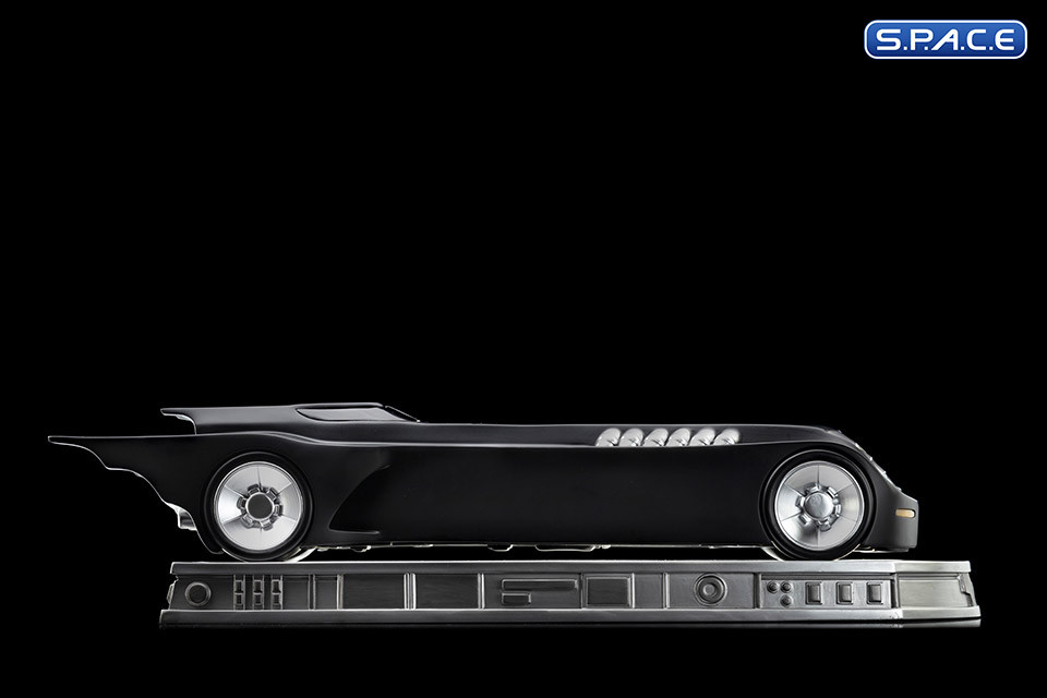 1/10 Scale Batmobile Art Scale Statue (Batman: The Animated Series)