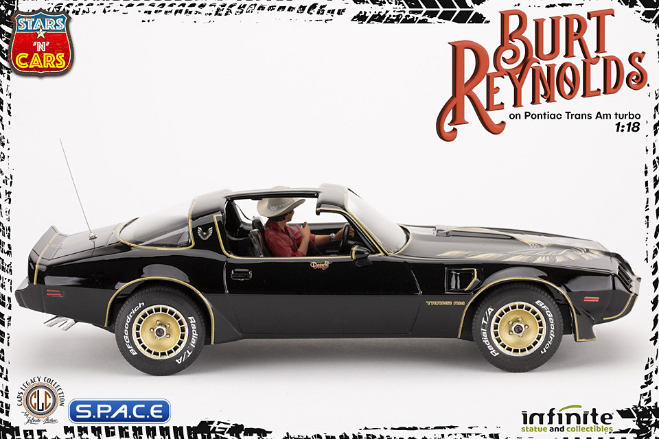 Burt Reynolds on Pontiac Firebird Trans Am Statue (Smokey and the Bandit)