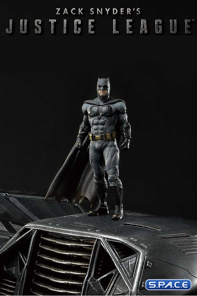 Bat-Tank Deluxe Museum Masterline Statue (Zack Snyders Justice League)