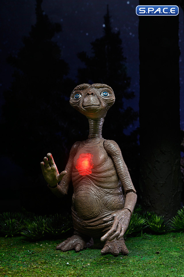 Ultimate Deluxe E.T. with LED Chest 40th Anniversary (E.T. - The Extra-Terrestrial)
