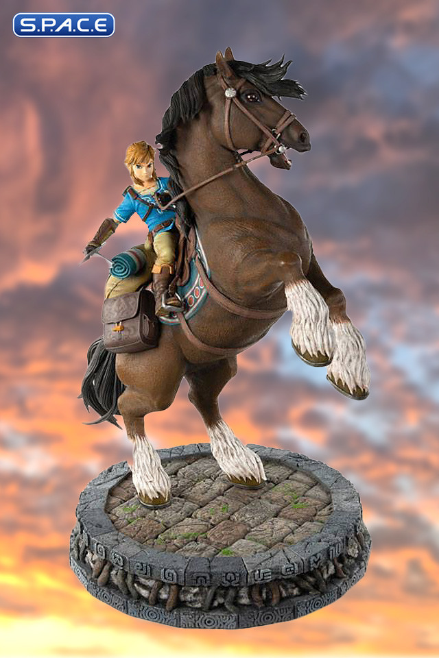 Link on Horseback Statue (The Legend of Zelda Breath of the Wild)