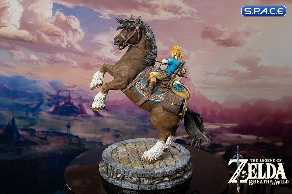 Link on Horseback Statue (The Legend of Zelda Breath of the Wild)