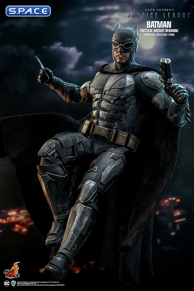 1/6 Scale Batman Tactical Batsuit Version TV Masterpiece TMS085 (Zack Snyders Justice League)