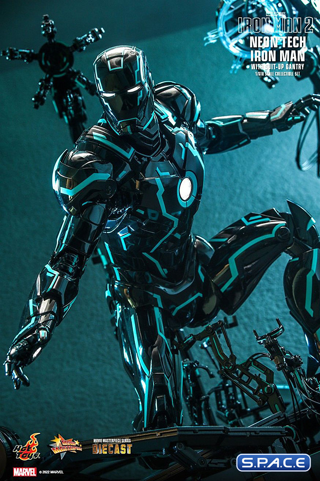 1/6 Scale Neon Tech Iron Man with Suit-Up Gantry Movie Masterpiece MMS672D50 (Iron Man 2)