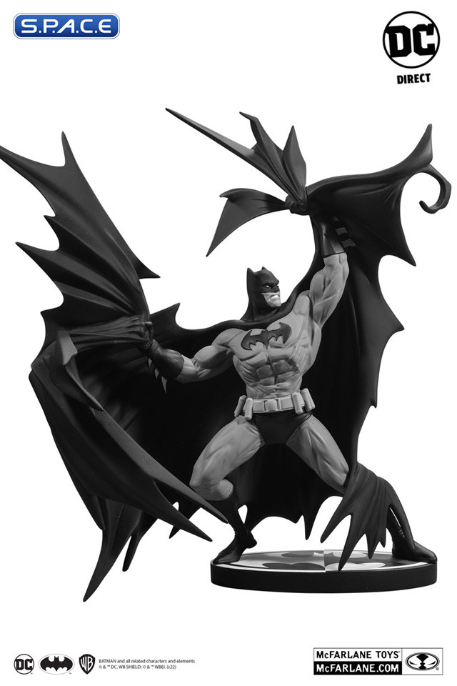 Batman Statue by Denys Cowan (Batman Black and White)