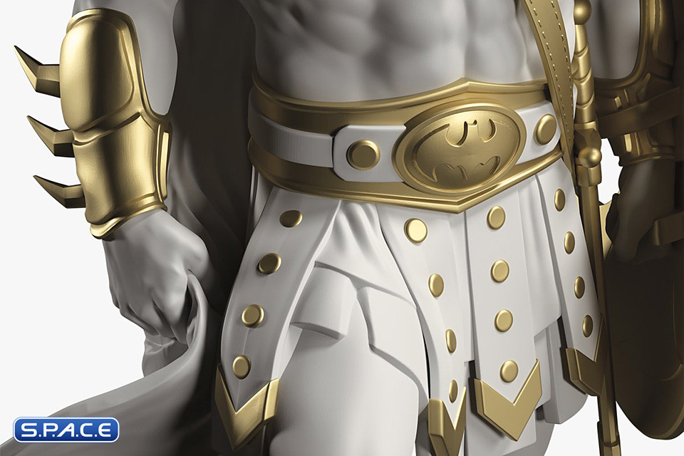 Batman �Champion of Gotham City� Statue (DC Comics)