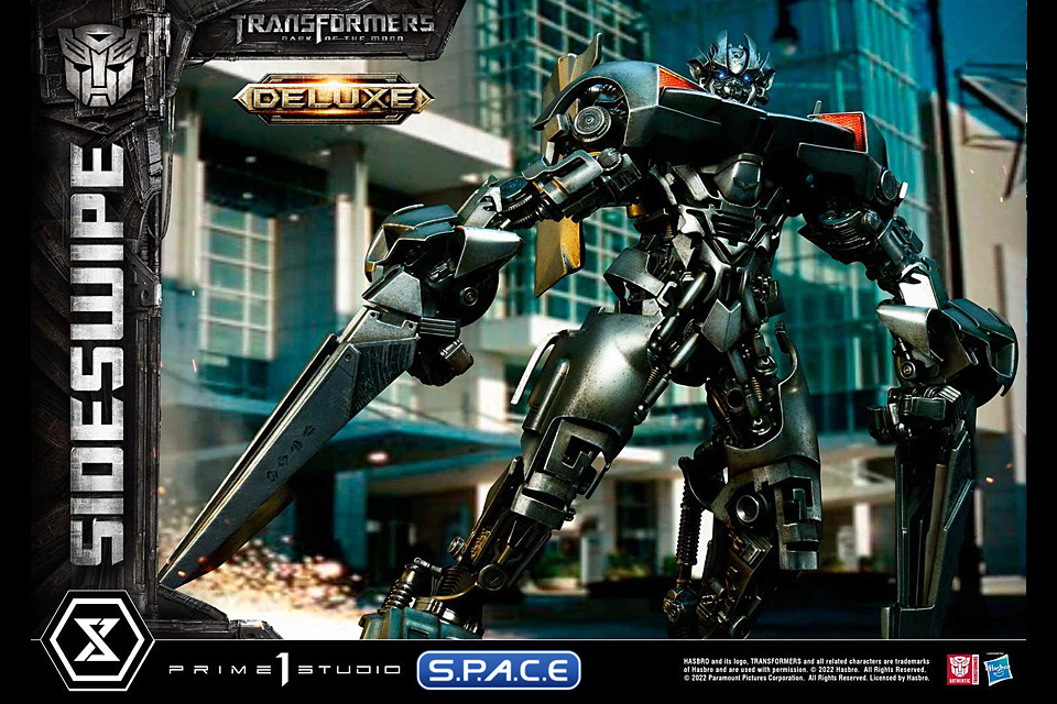 Sideswipe Deluxe Museum Masterline Statue - Bonus Version (Transformers: Dark of the Moon)