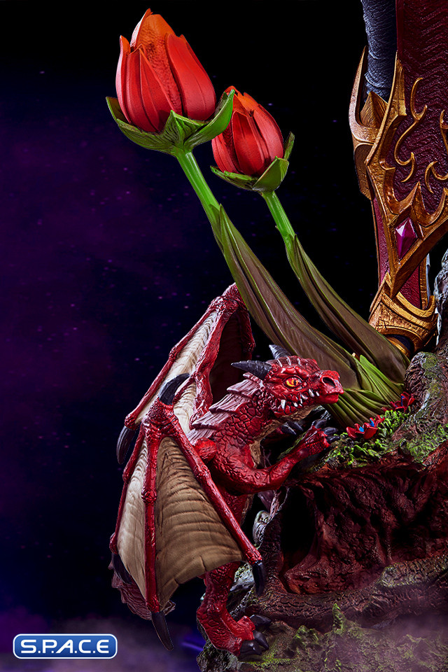 Alexstrasza Statue (World of Warcraft)