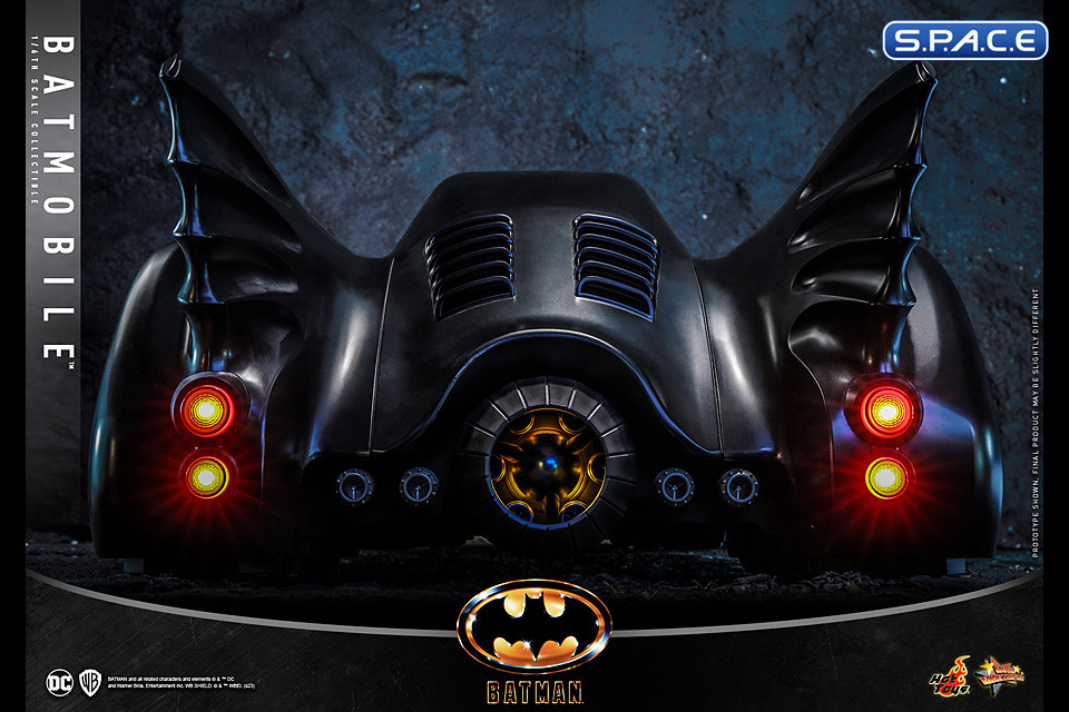 1/6 Scale Batmobile Movie Masterpiece MMS694 (Batman)