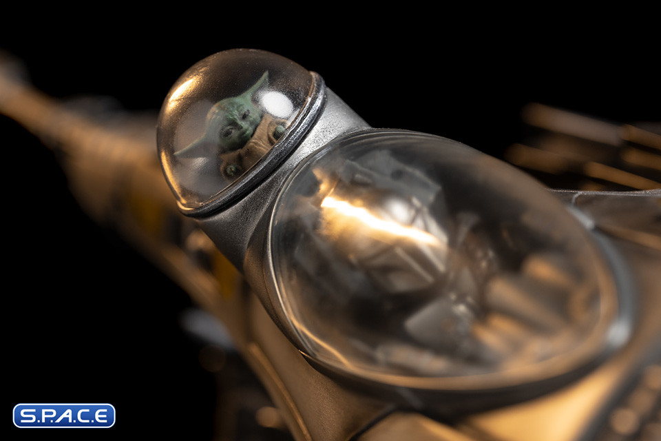 1/20 Scale Mandos N-1 Starfighter Demi Art Scale Statue (The Book of Boba Fett)