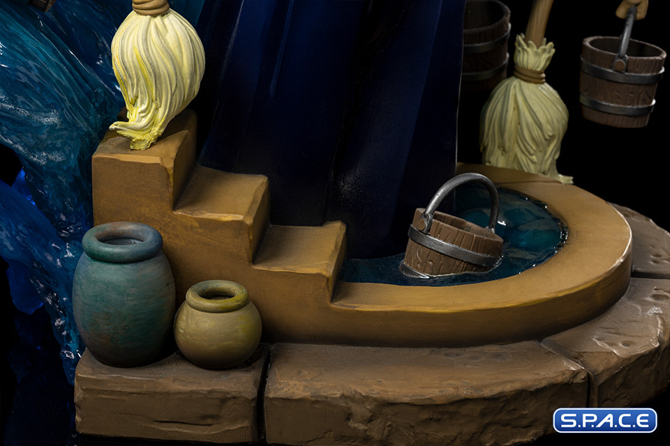 1/10 Scale Mickey Deluxe Art Scale Statue (Fantasia)