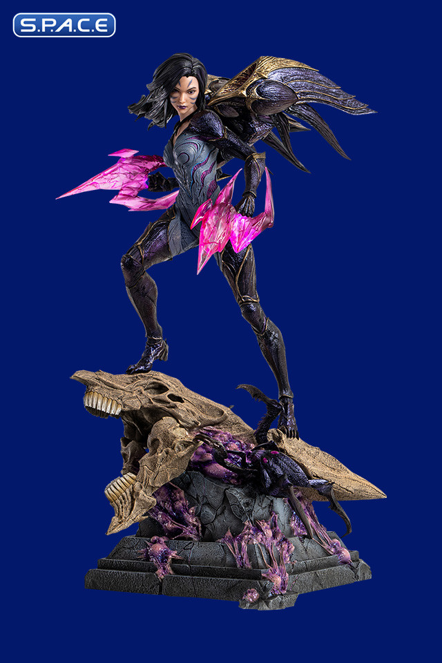 KaiSa Statue (League of Legends)