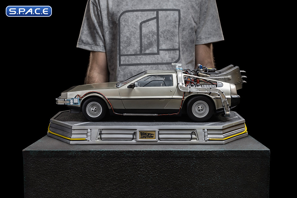 1/10 Scale DeLorean Art Scale Statue (Back to the Future)