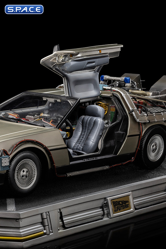1/10 Scale DeLorean Art Scale Statue (Back to the Future)