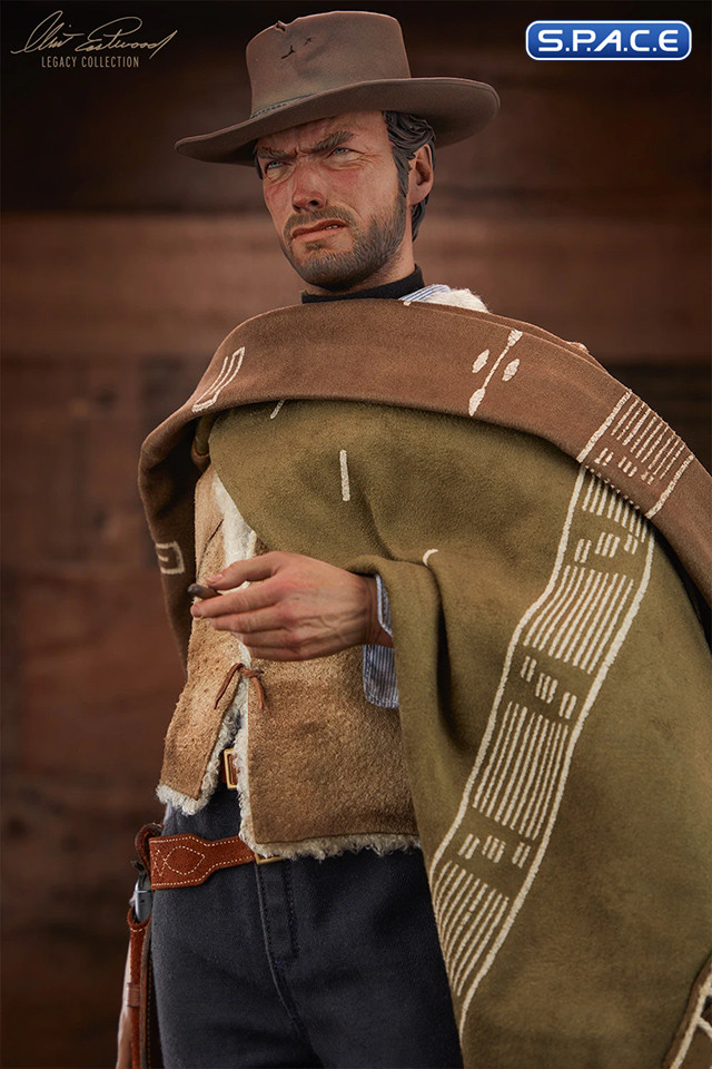 The Man With No Name Premium Format Figure (The Good, The Bad and The Ugly)