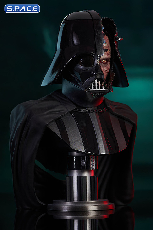 Darth Vader with Damaged Helmet Legends in 3D Bust (Star Wars: Obi-Wan Kenobi)