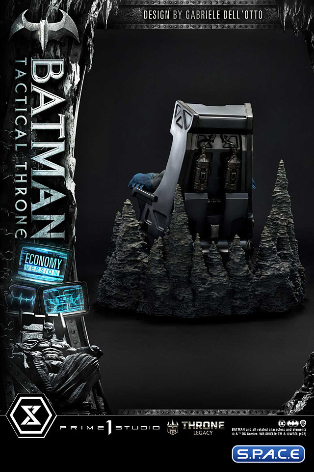 1/4 Scale Batman Tactical Throne Throne Legacy Statue - Economy Version (DC Comics)