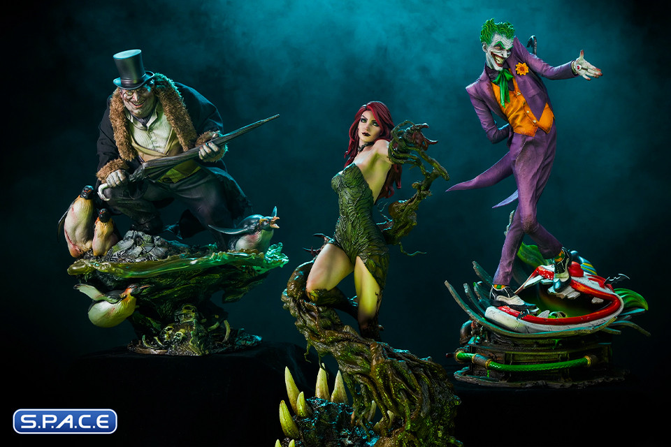 Poison Ivy Deadly Nature Premium Format Figure (DC Comics)