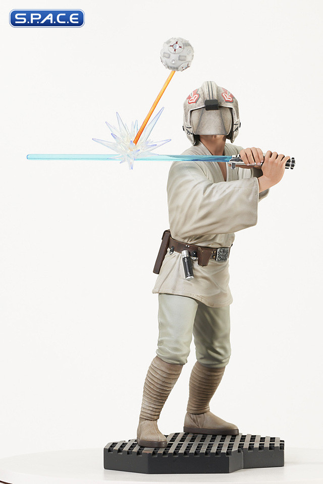 Luke Skywalker Training Milestones Statue (Star Wars)