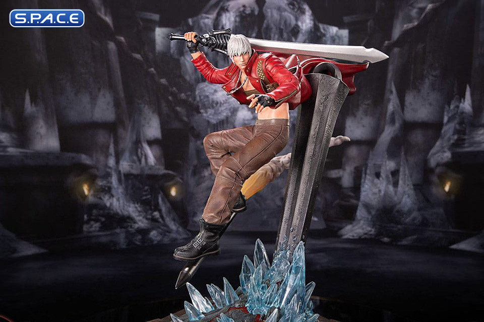 Dante Statue (Devil May Cry 3)