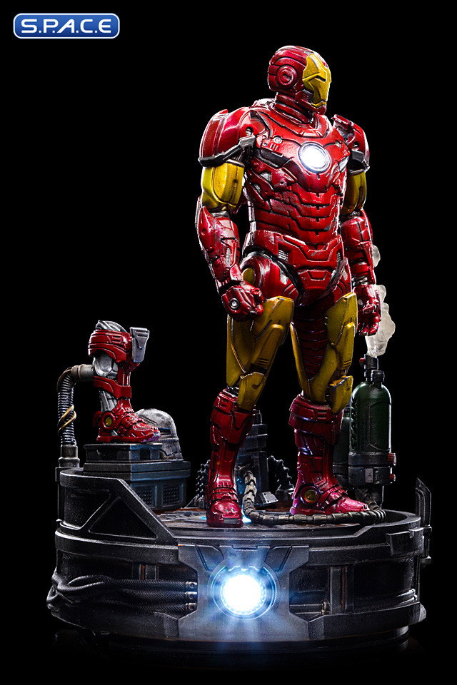1/10 Scale Iron Man Unleashed Art Scale Statue (Marvel)