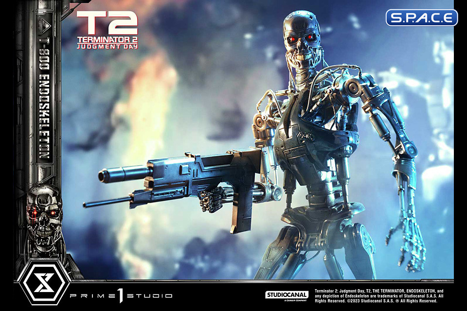 1/3 Scale T-800 Endoskeleton Museum Masterline Statue (Terminator 2)