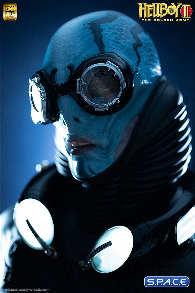1:1 Abe Sapien Life-Size Bust (Hellboy II: The Golden Army)