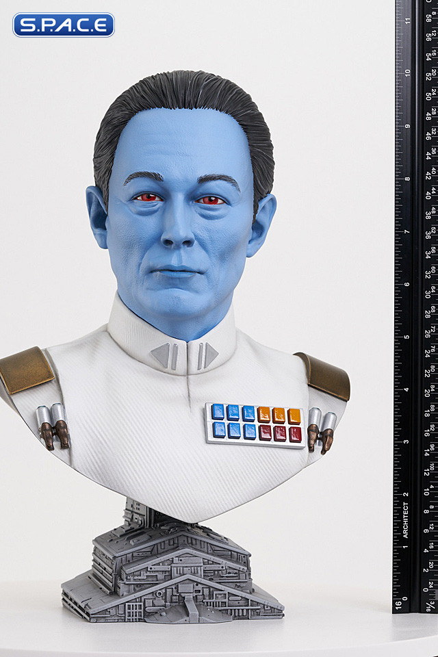 Grand Admiral Thrawn Legends in 3D Bust (Ahsoka)