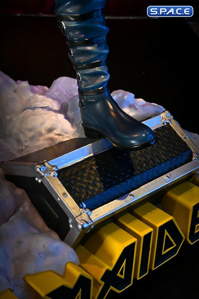 Fear of the Dark 3D Vinyl Cover Statue (Iron Maiden)