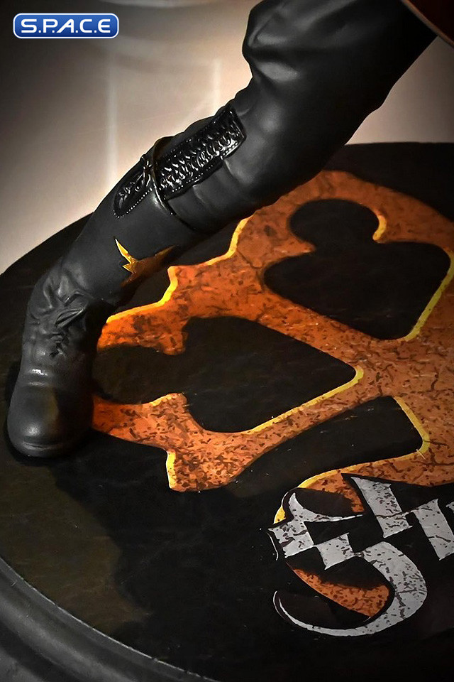 Nameless Ghoul II Rock Iconz Statue - Black Guitar Version (Ghost)