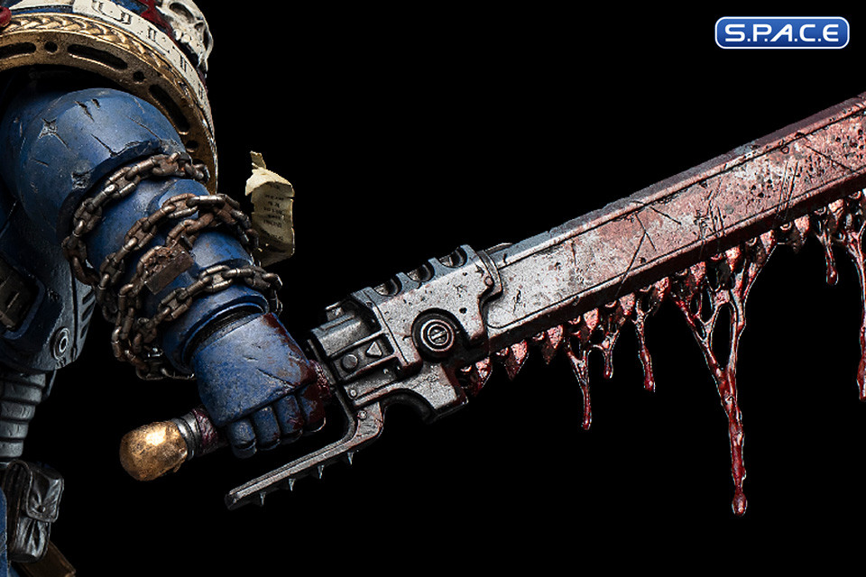 Lieutenant Titus Statue (Warhammer 40K)