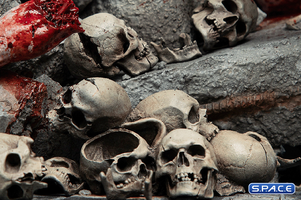 Lieutenant Titus Statue - Battleline Edition (Warhammer 40K)