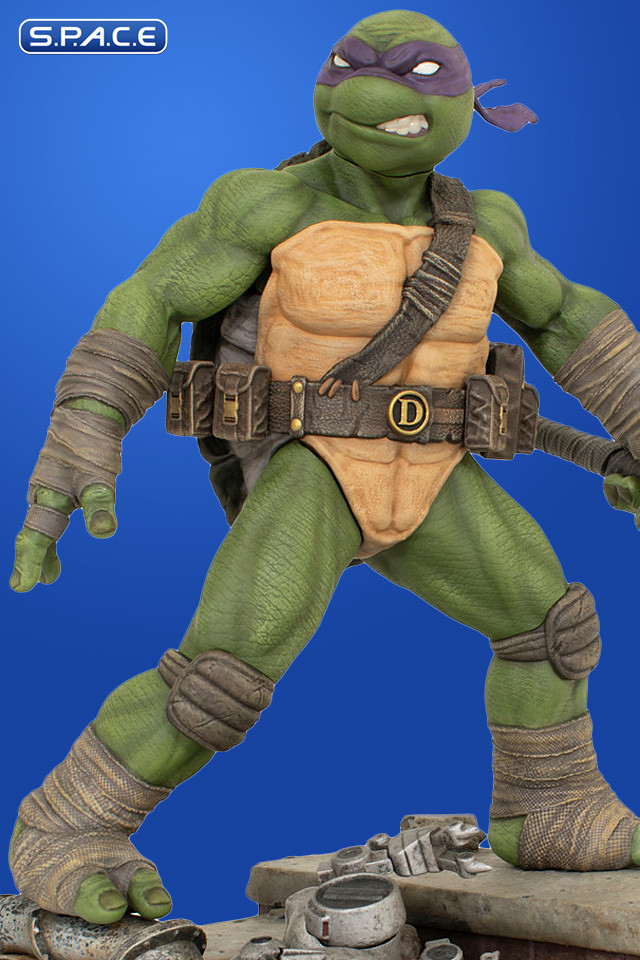 Donatello Deluxe Gallery PVC Statue (Teenage Mutant Ninja Turtles)