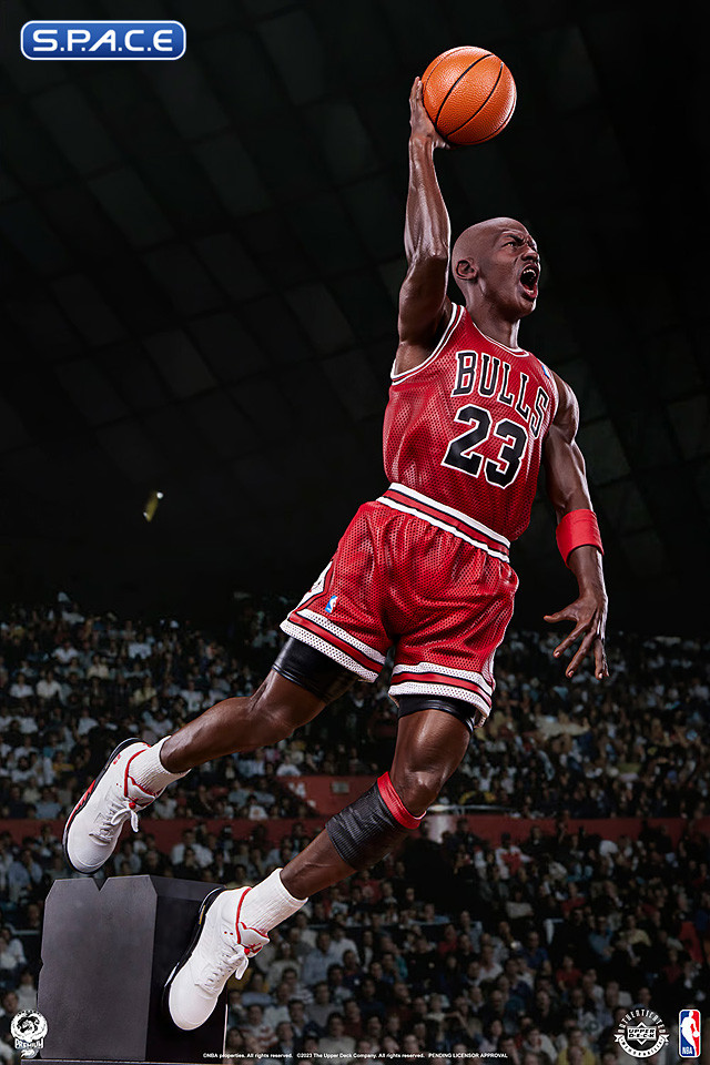 Michael Jordan Statue (NBA)