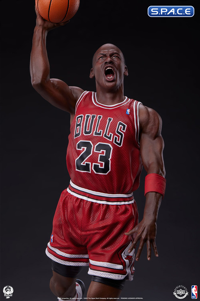 Michael Jordan Statue (NBA)